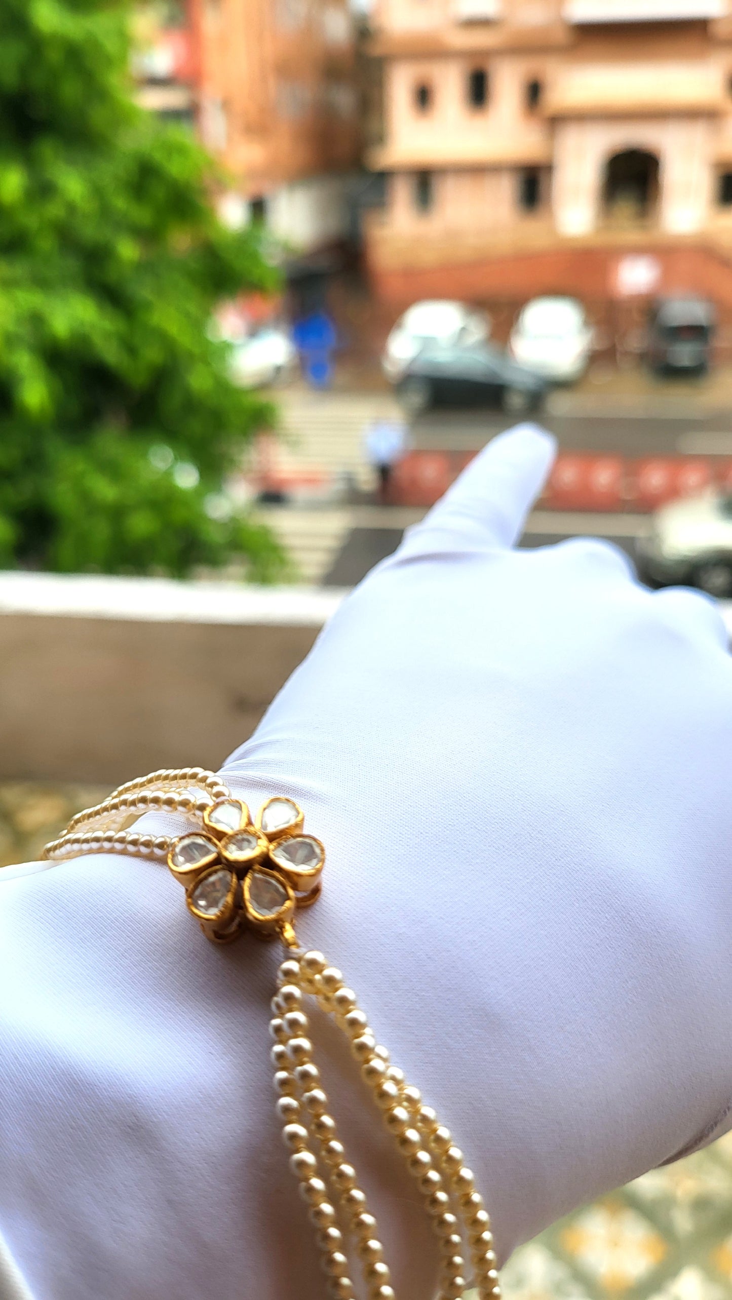 Sitara Blossom Bracelet – Floral Polki Pearl Elegance