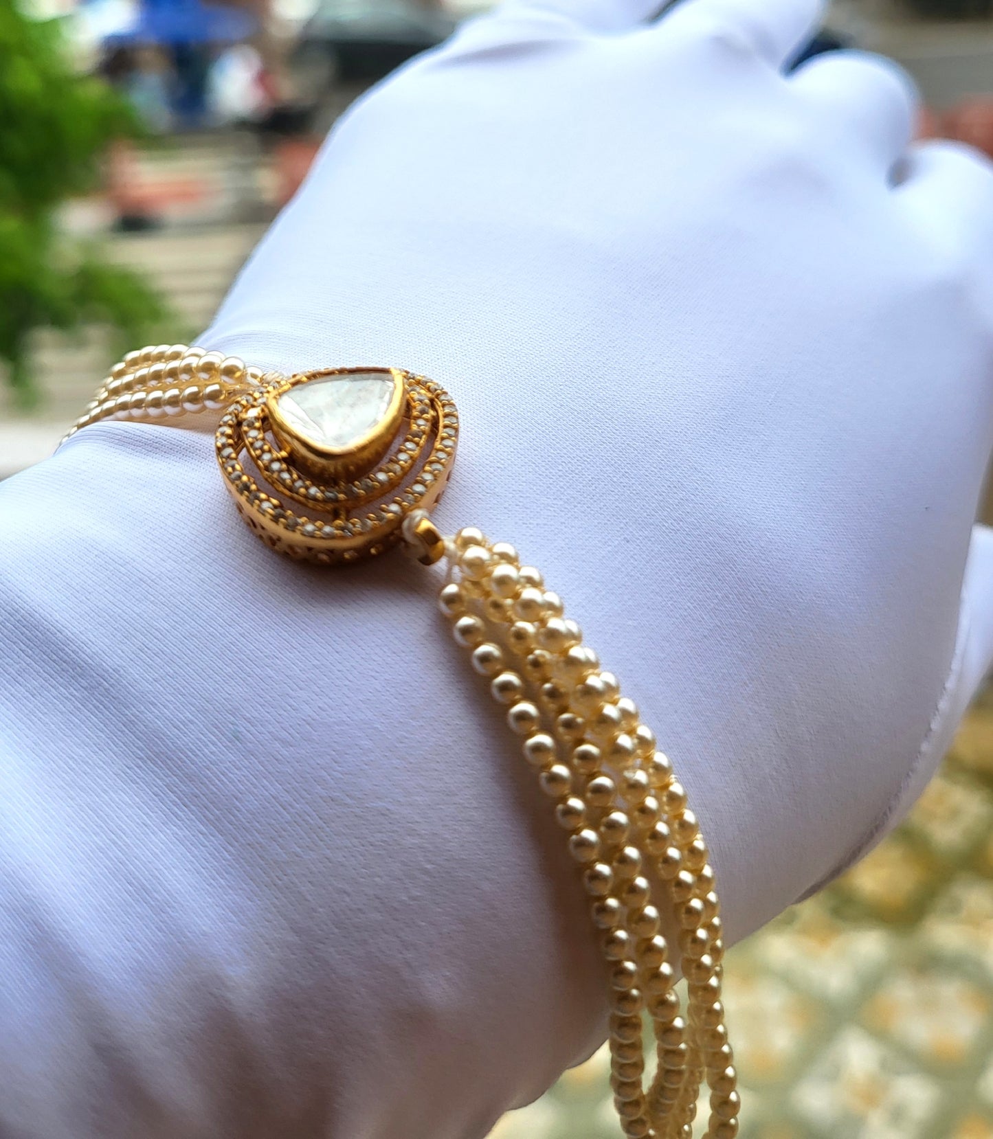 Aafreen Teardrop Bracelet – Regal Pearl & Polki Charm