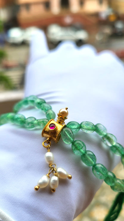 Zehra Green Bead Bracelet with Pearl Danglers
